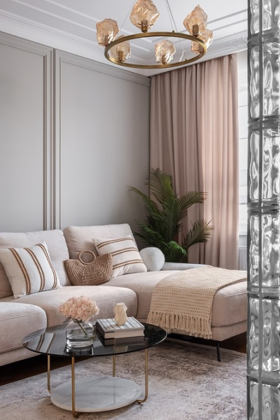 Париж по-русски: квартира 60 кв. м с потрясающим интерьером и комфортной планировкой