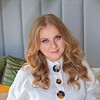 Яркие цвета и эффектные детали: маленькая квартира 48 кв. м, которая выглядит в два раза больше