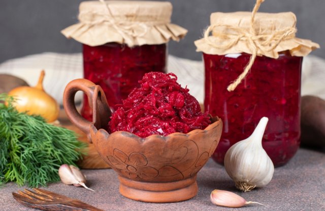 Свекла: лучшие рецепты вкусных заготовок на зиму