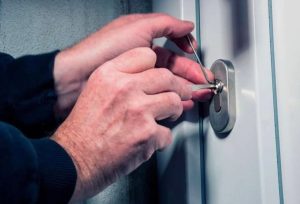 Аварийное вскрытие замков: что это такое и когда оно необходимо